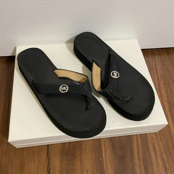 Michael Kors Black Platform Glitter Flip Flops - Picture 8 of 11